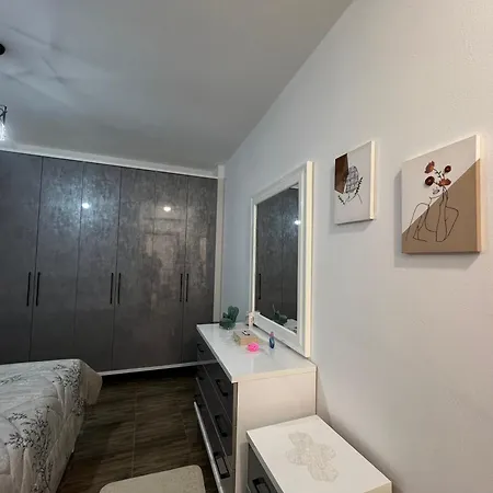Central Flat